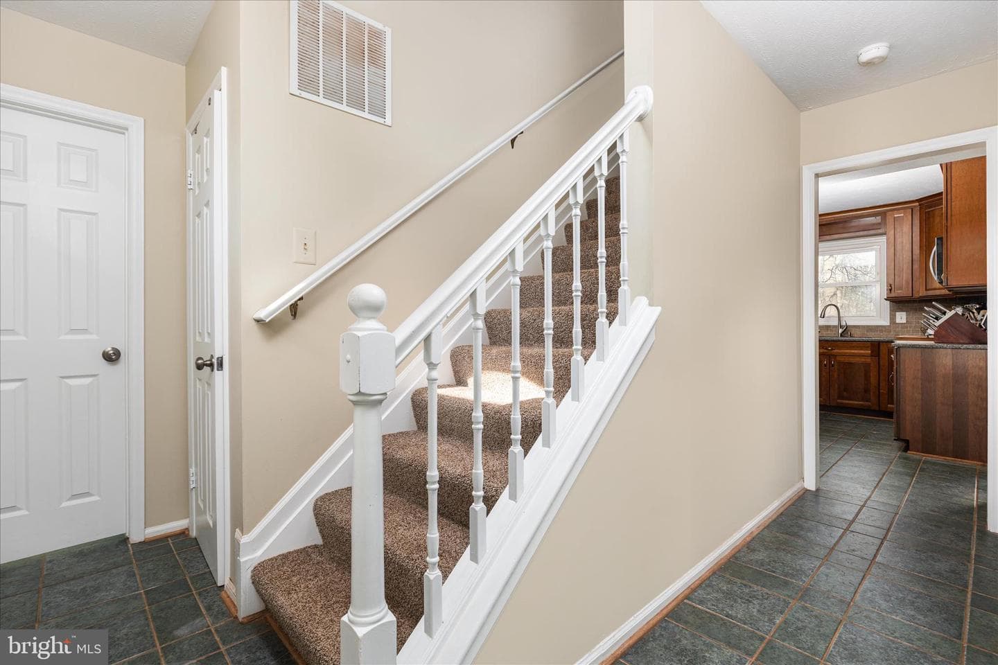 10245 Battlefield Drive photo 3