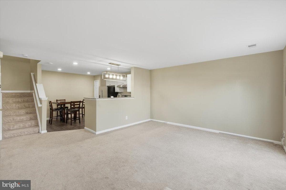 9304 Witch Hazel Way photo 7