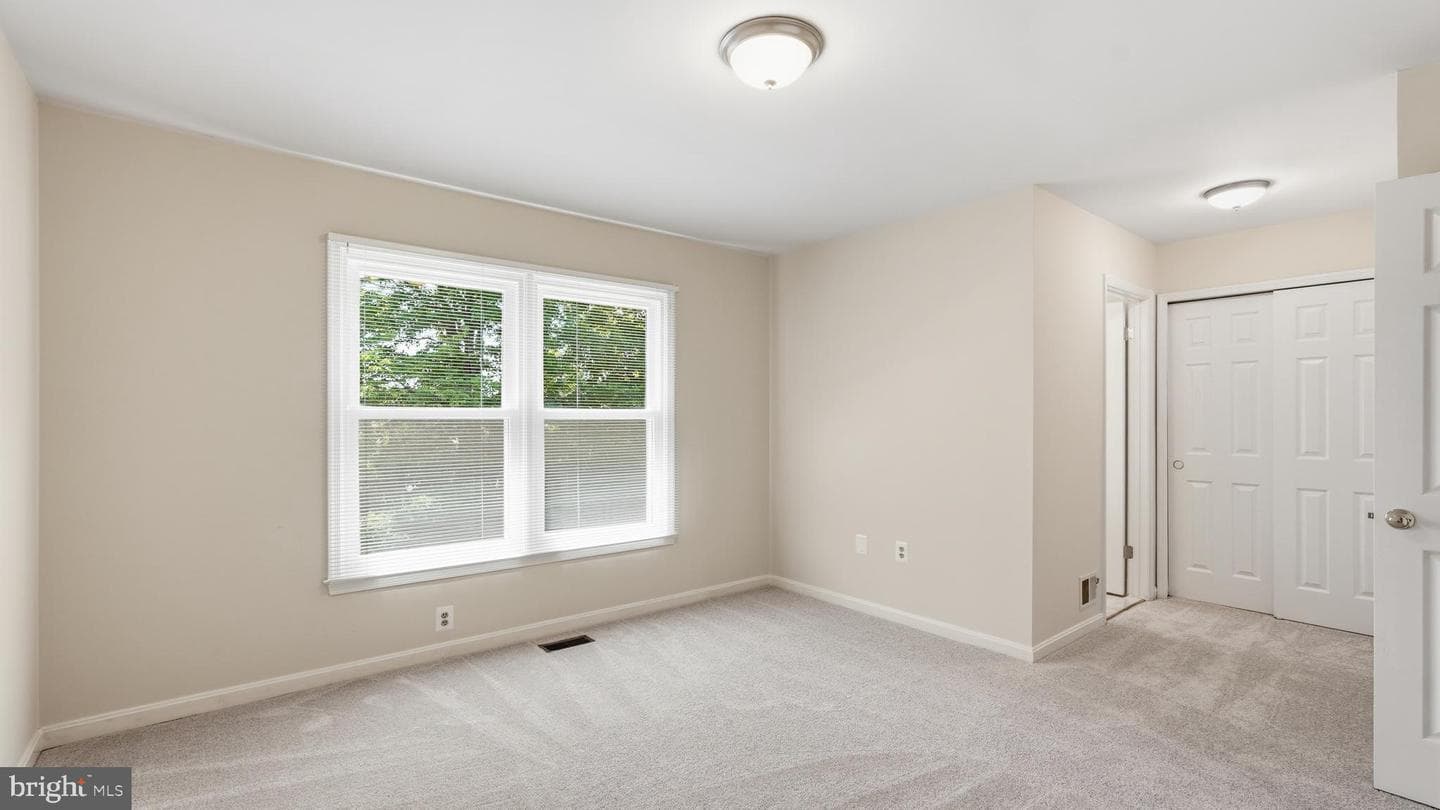 10319 Lee Manor Drive photo 16