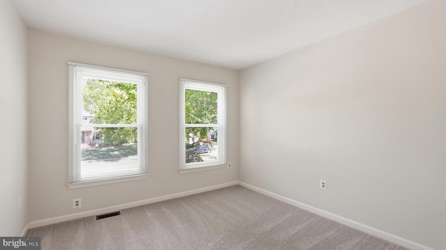 10319 Lee Manor Drive photo 22