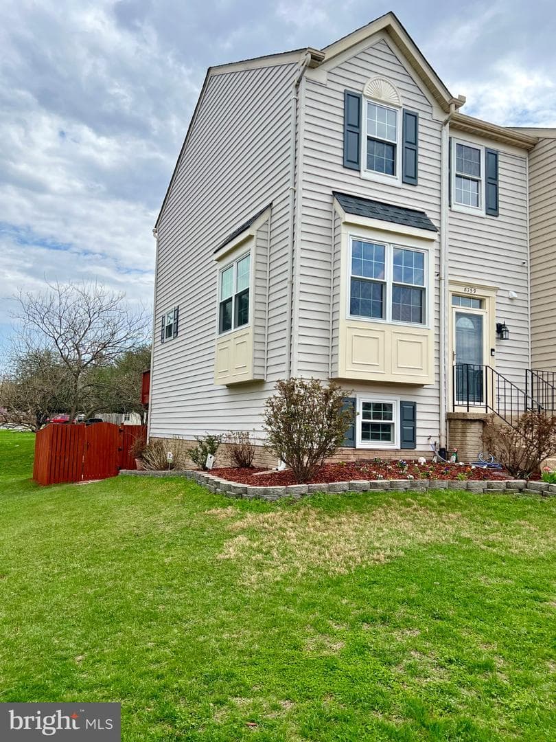 8759 Deblanc Place photo 49