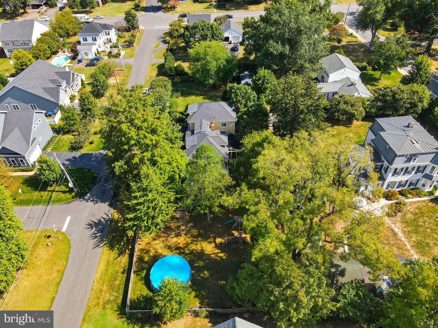 9105 Ewell Street photo 20