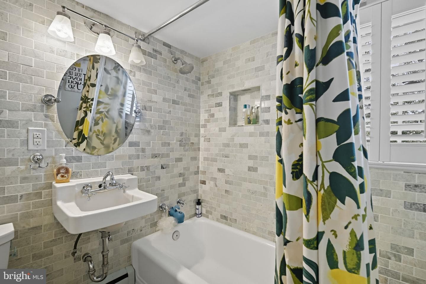 9105 Ewell Street photo 68