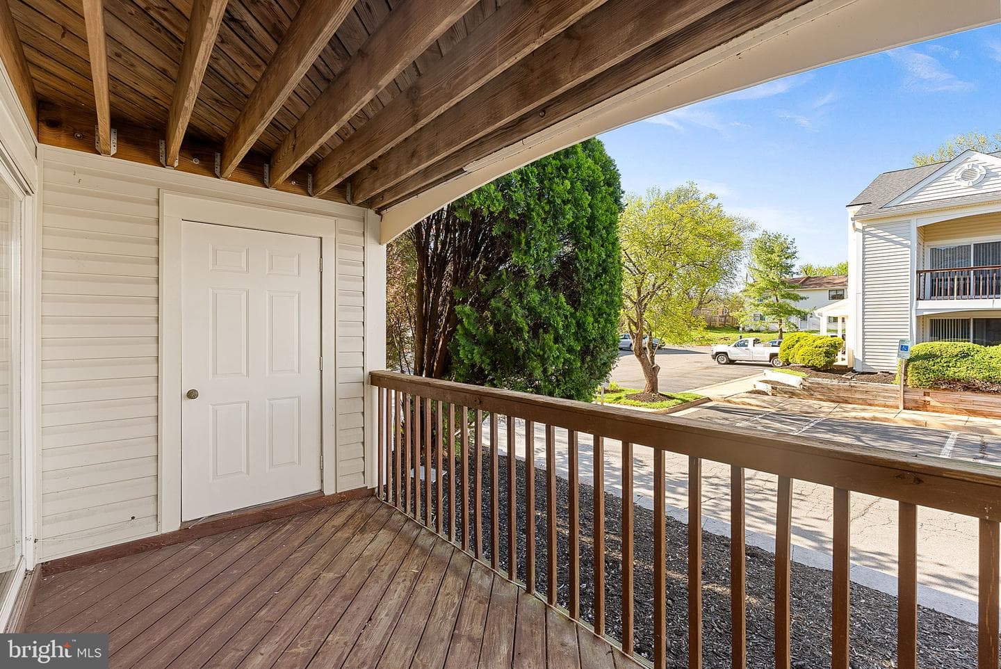 9363 Scarlet Oak Drive photo 26