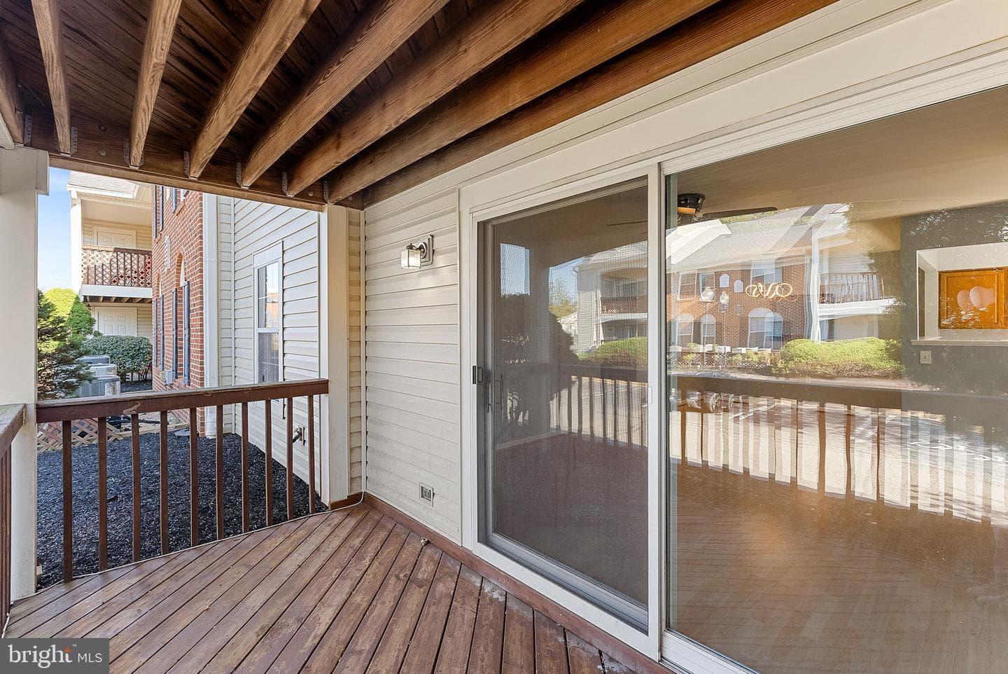 9363 Scarlet Oak Drive photo 28