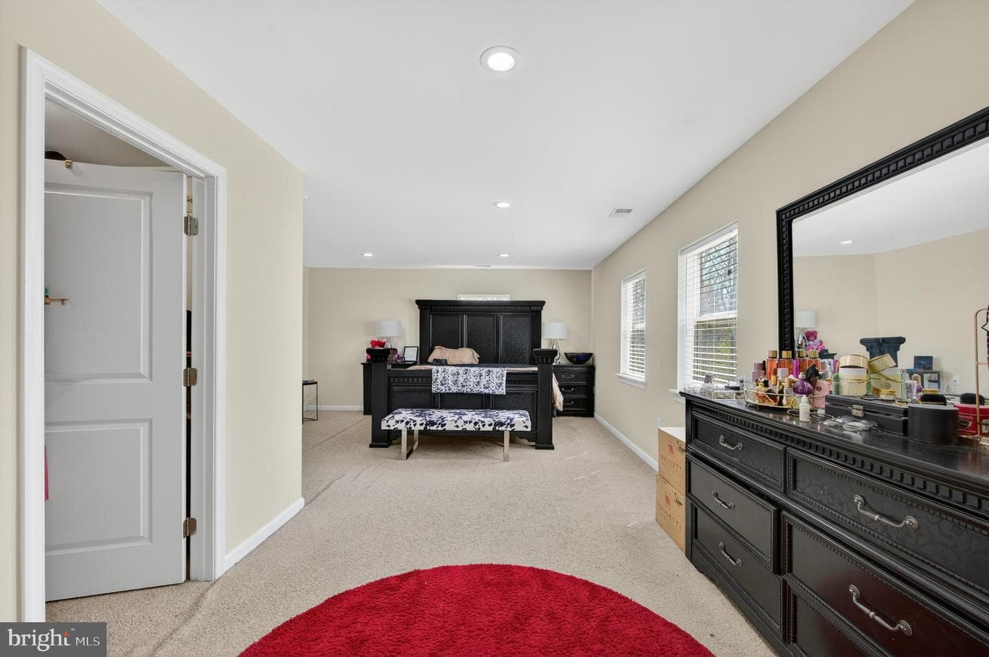 9525 Mckinley Avenue photo 33