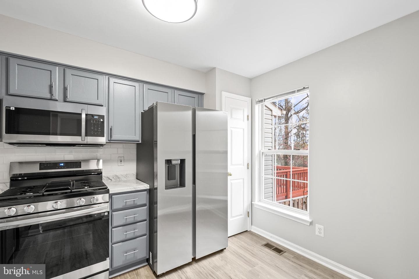 10305 Butternut Circle photo 15