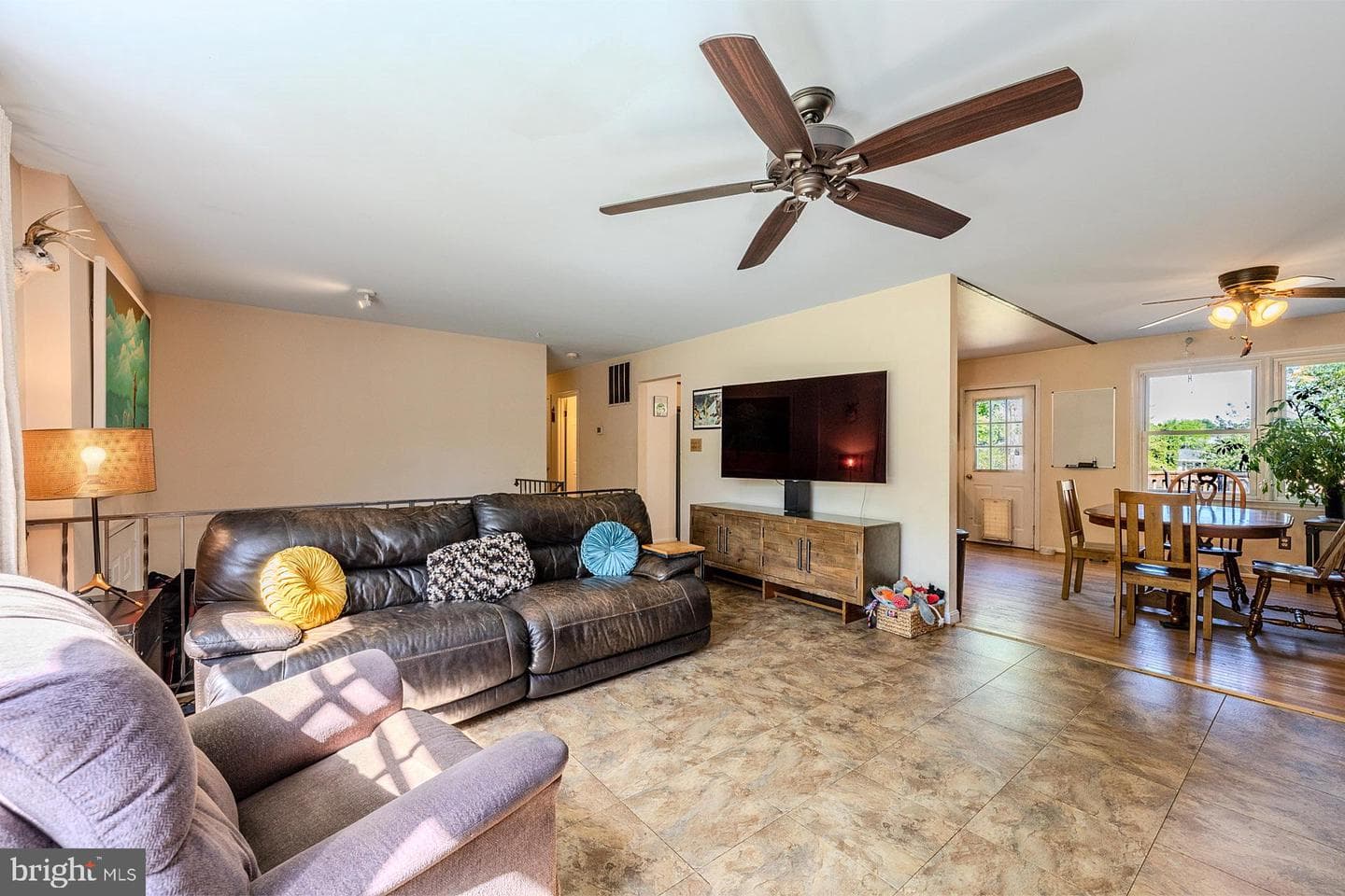 8914 Cherry Tree Lane photo 8