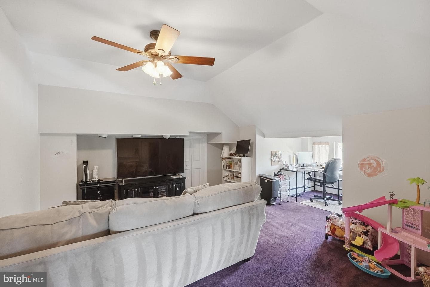 9026 Sudley Road photo 33