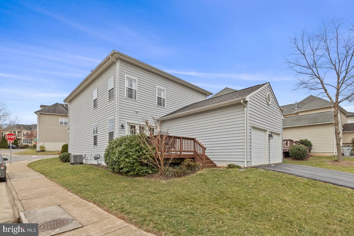 9477 Bankhead Drive photo 30