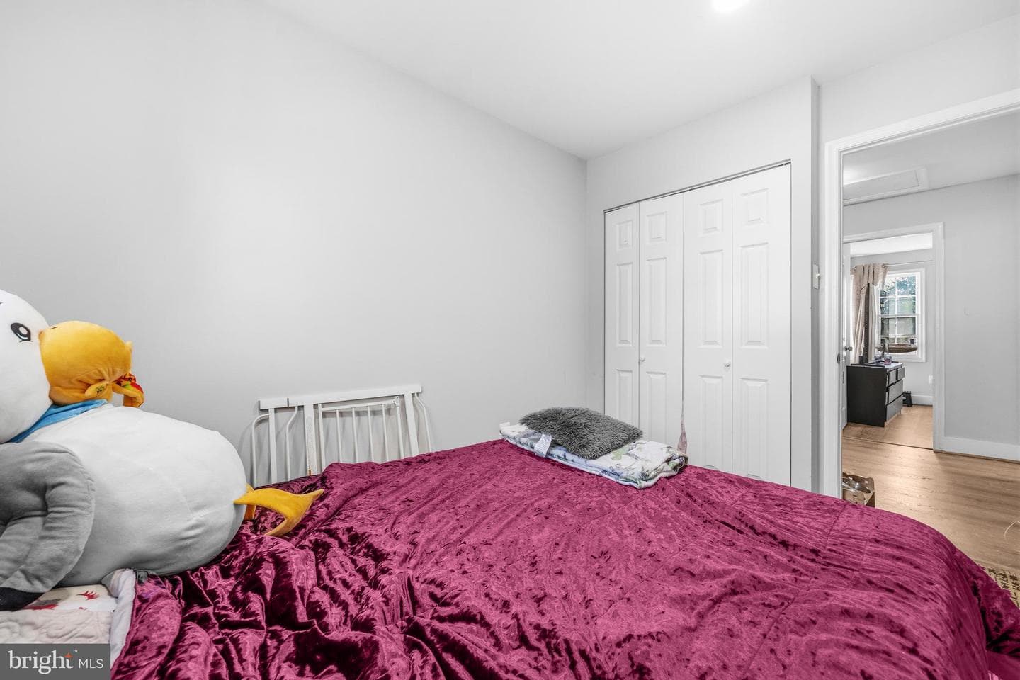 9806 Grant Avenue photo 13
