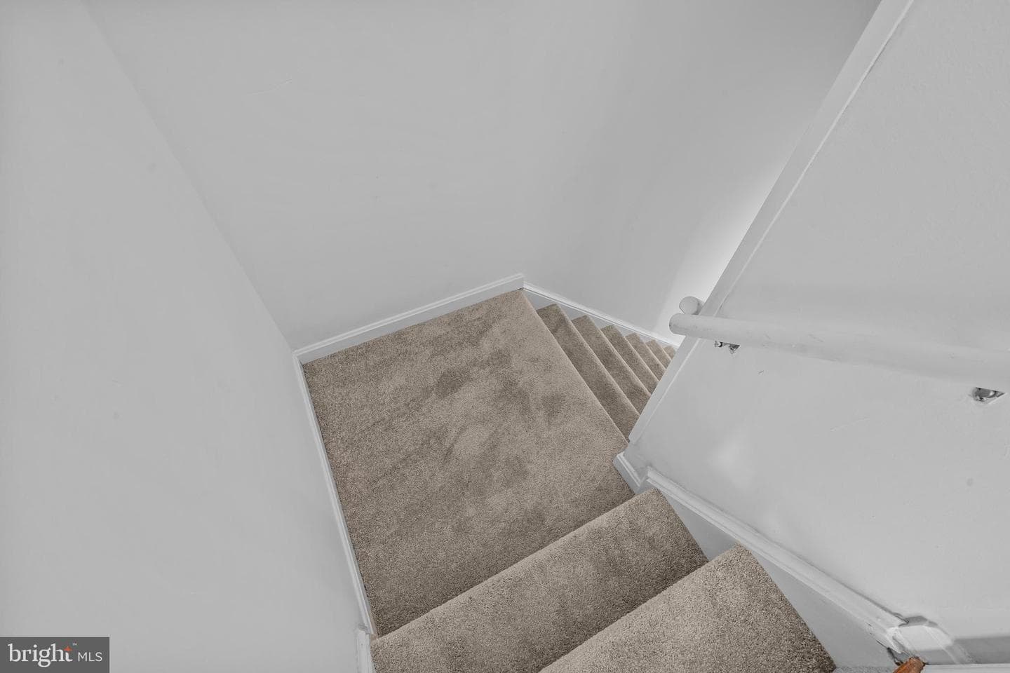 8387 Woodline Court photo 19