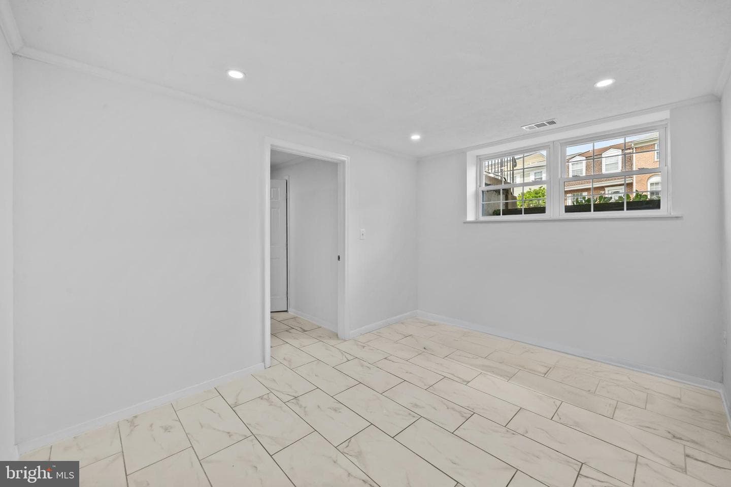 8387 Woodline Court photo 27