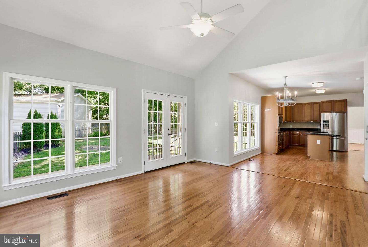 10125 S Grant Avenue photo 8