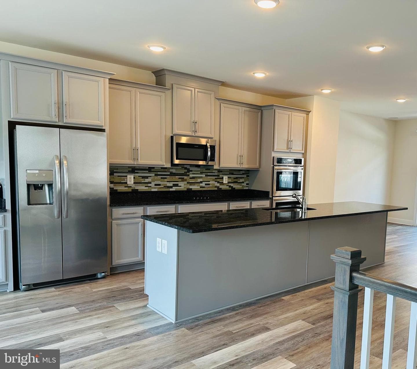 9925 Hopkins Loop photo 6