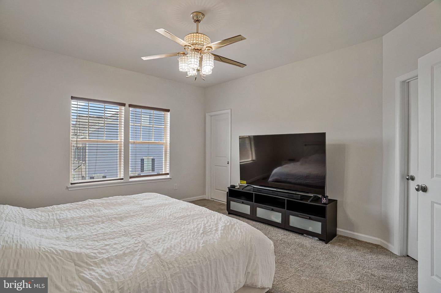 9459 Prince William Street photo 20