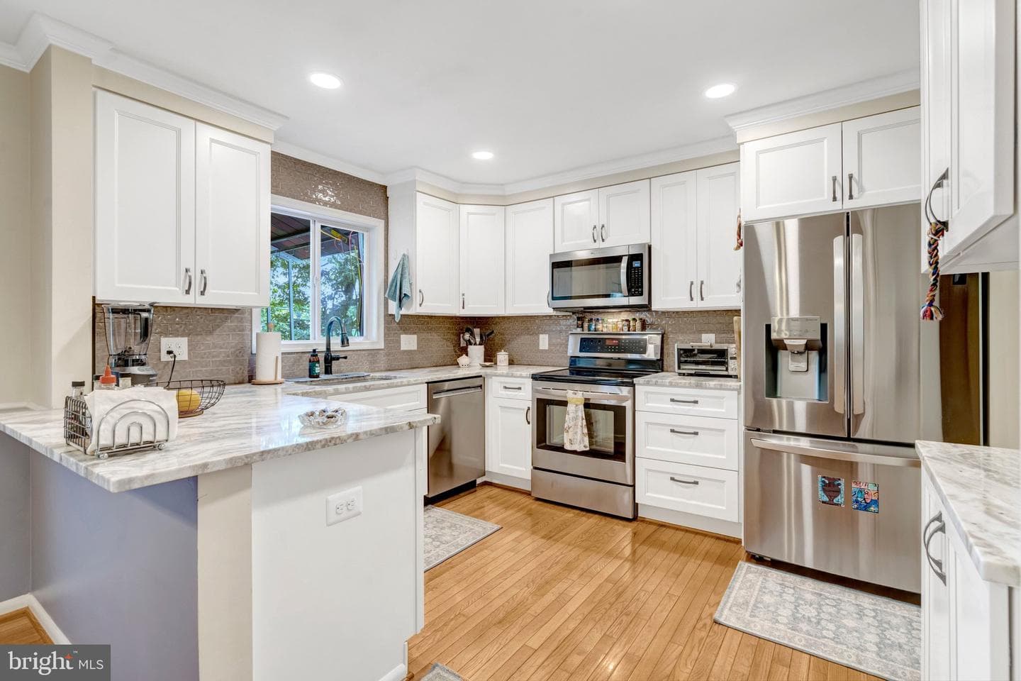 9231 Landgreen Street photo 13