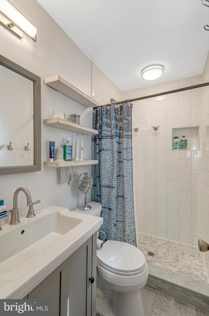 9231 Landgreen Street photo 24