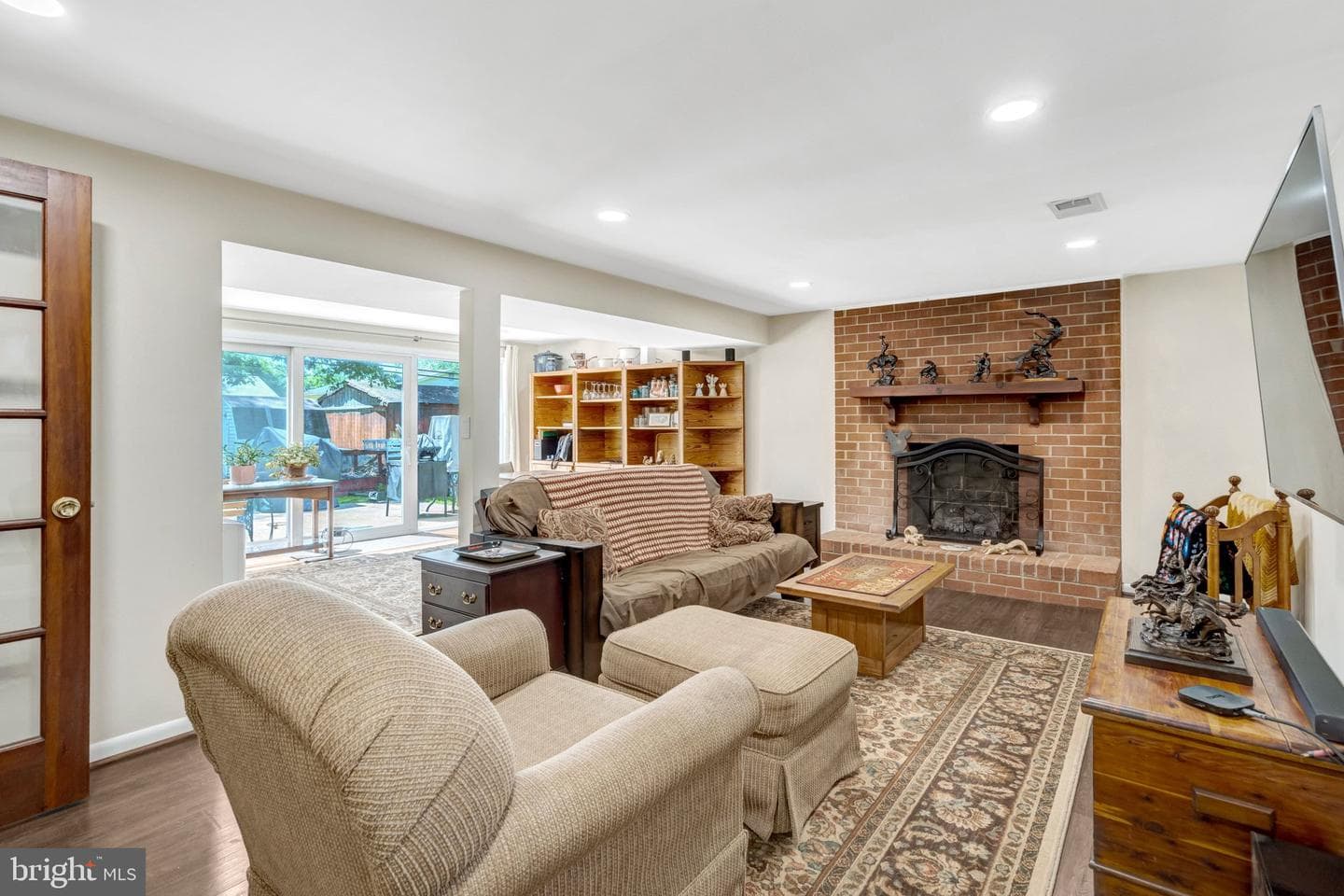 9231 Landgreen Street photo 30