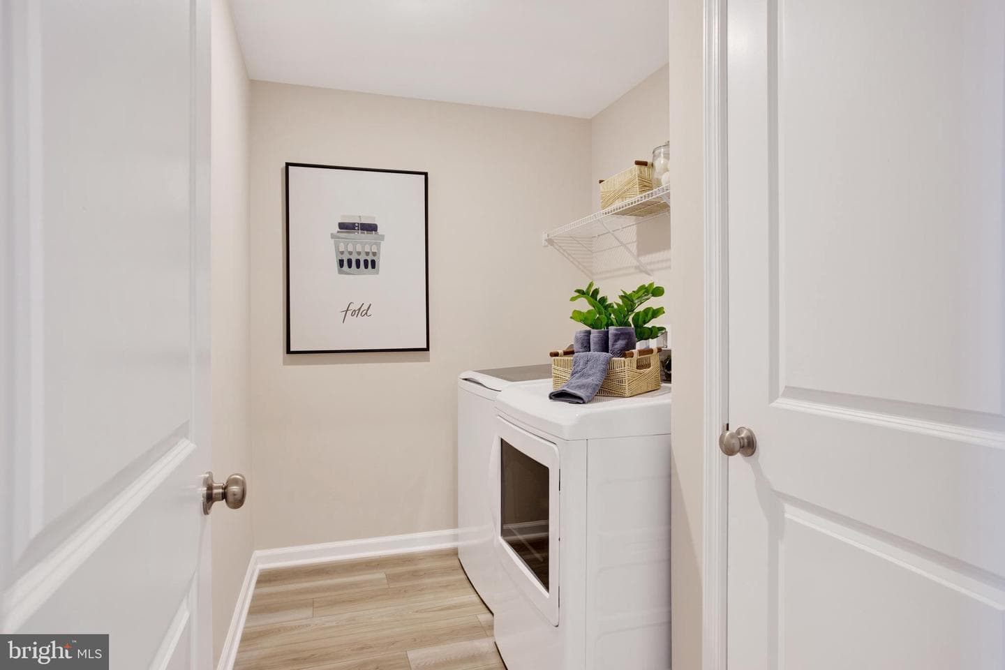 9639 Hummingbird Drive photo 23