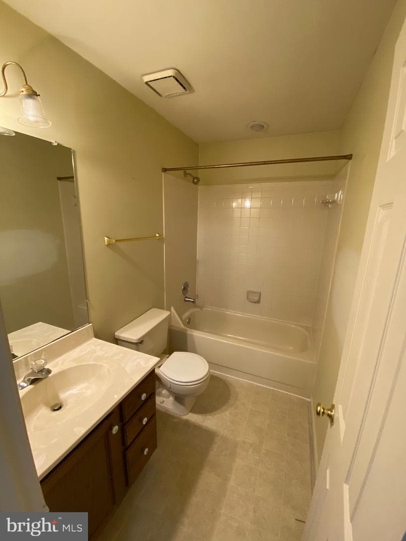 9621 Bainbridge Court photo 42