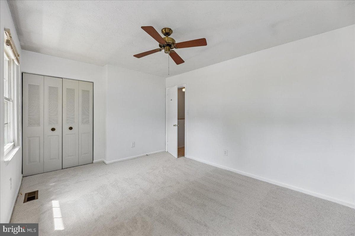 8746 Country Ln photo 22