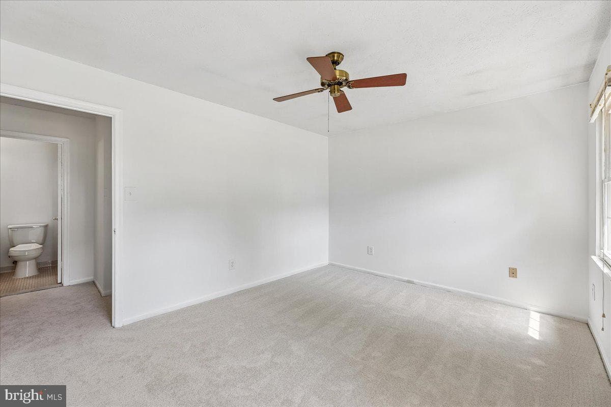 8746 Country Ln photo 23