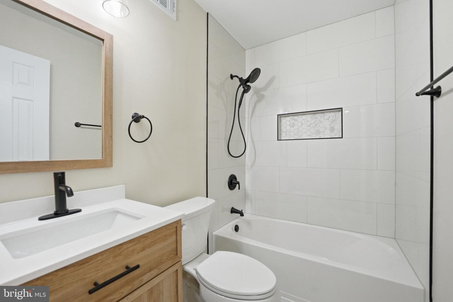 9020 Old Hickory Court photo 15