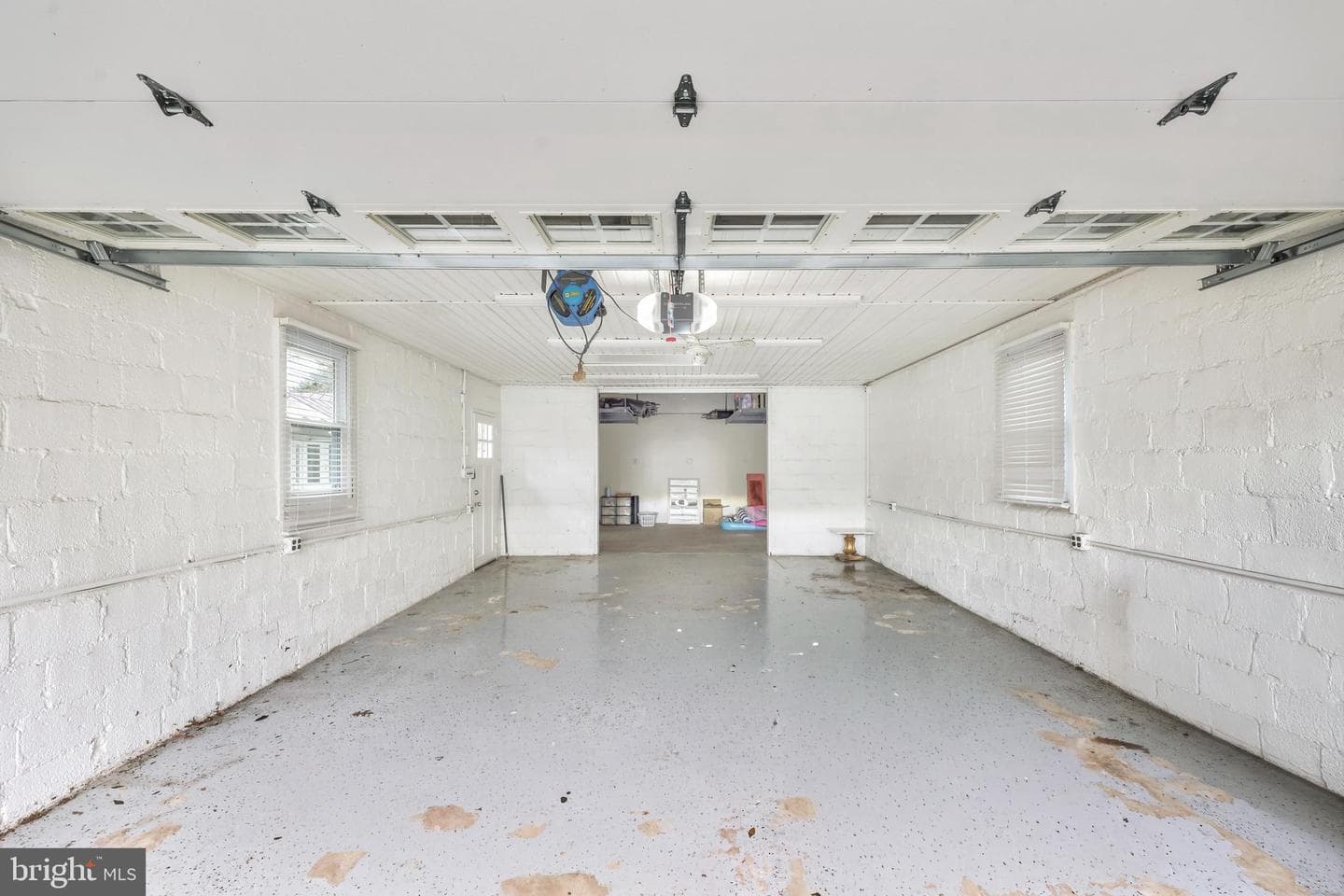 9016 Grant Avenue photo 43