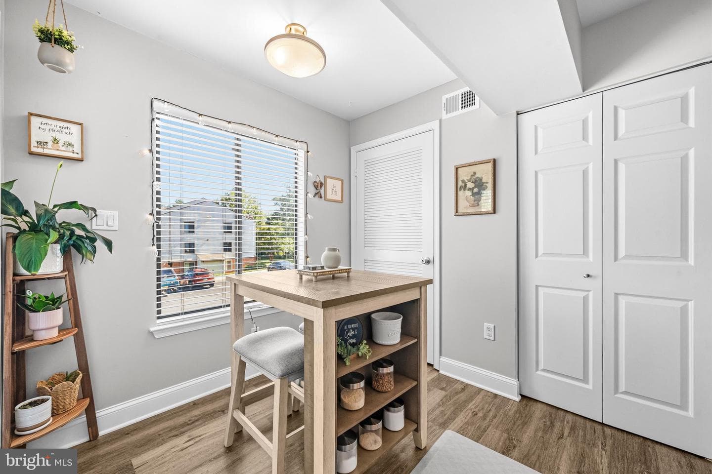 8372 Buttress Lane #201 photo 41