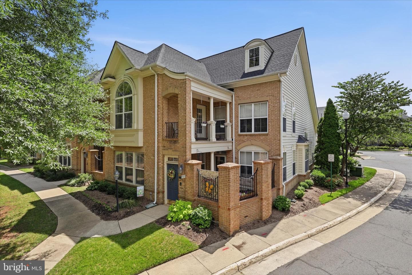 9970 Wellington Road photo 3