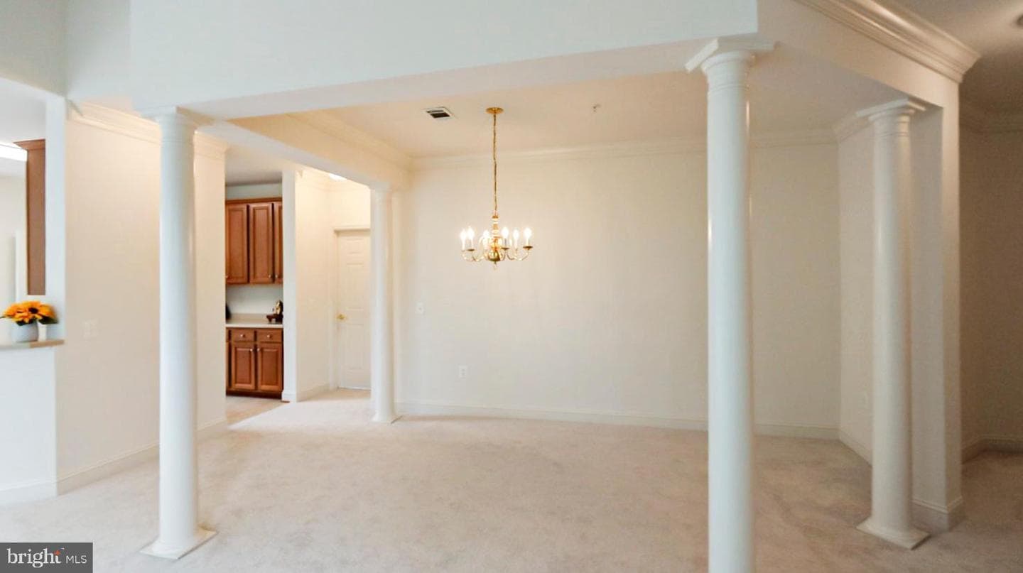 8600 Liberty Trail #306 photo 11
