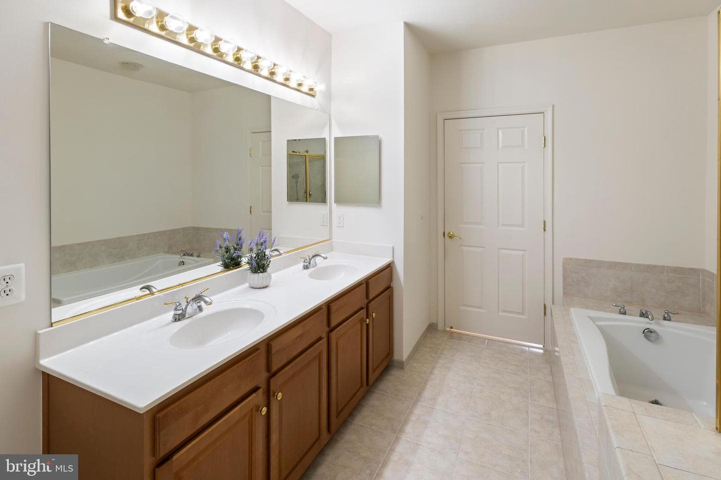 8600 Liberty Trail #306 photo 19