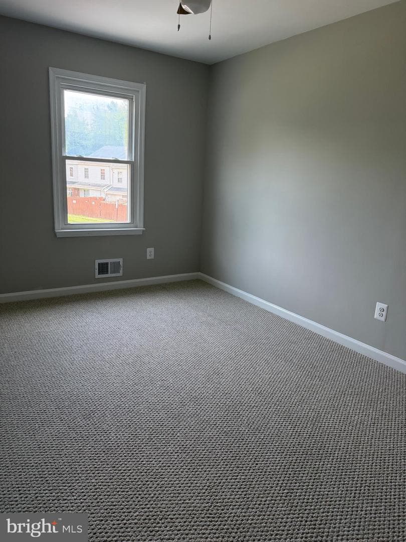 9375 Taney Road photo 12