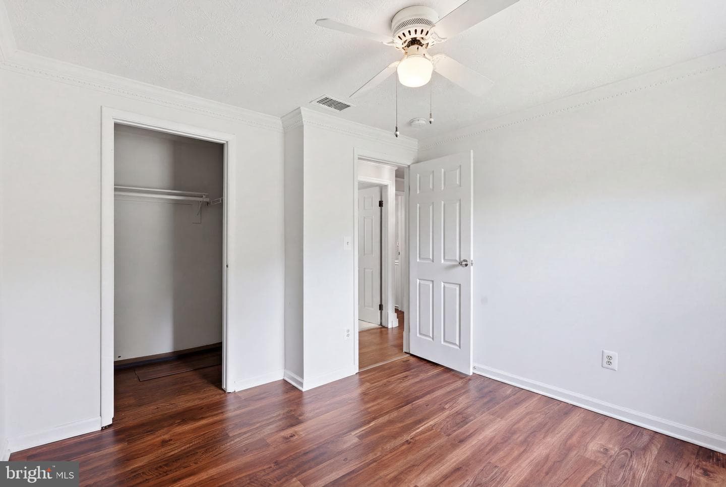 10221 Foxborough Court photo 31