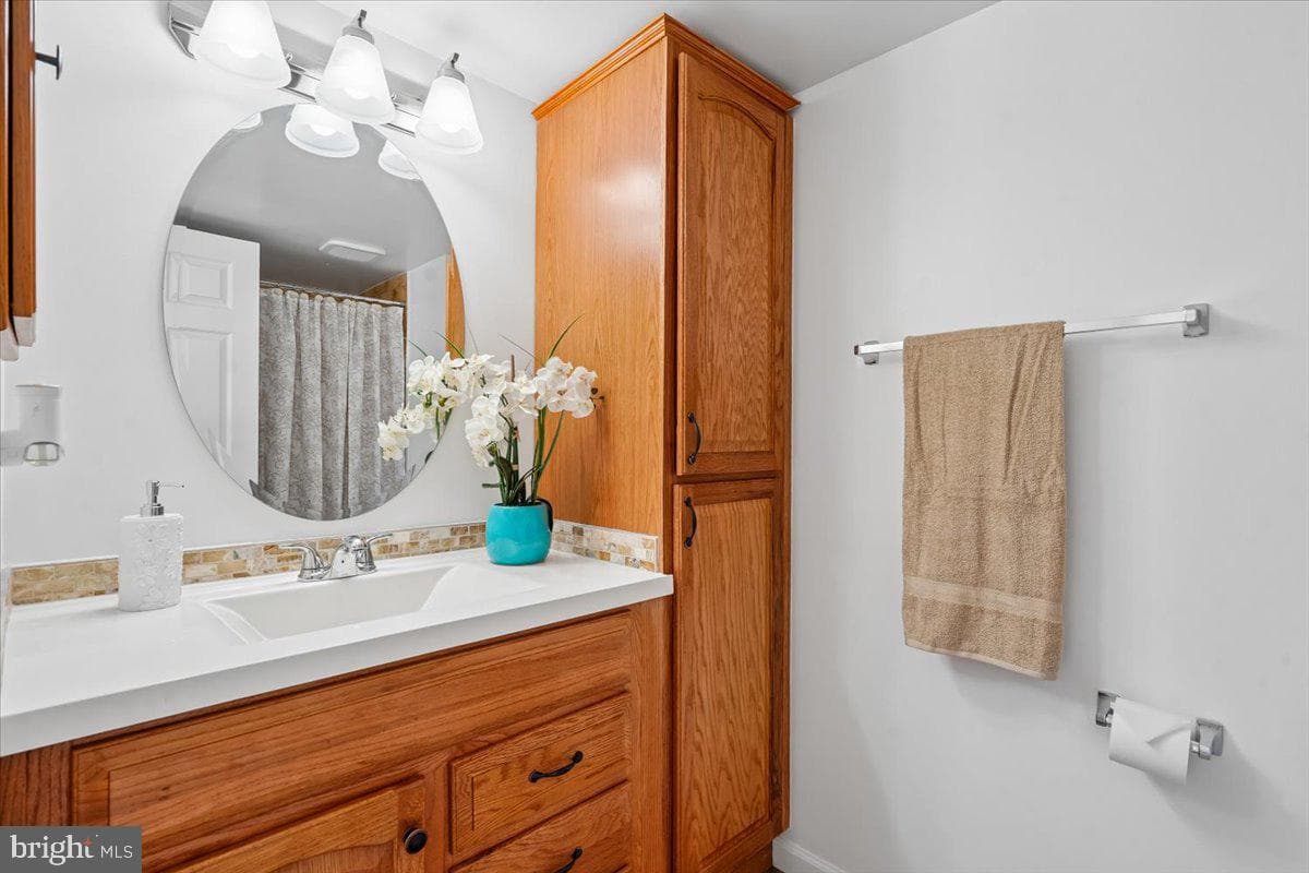 8374 Buttress Lane #103 photo 15