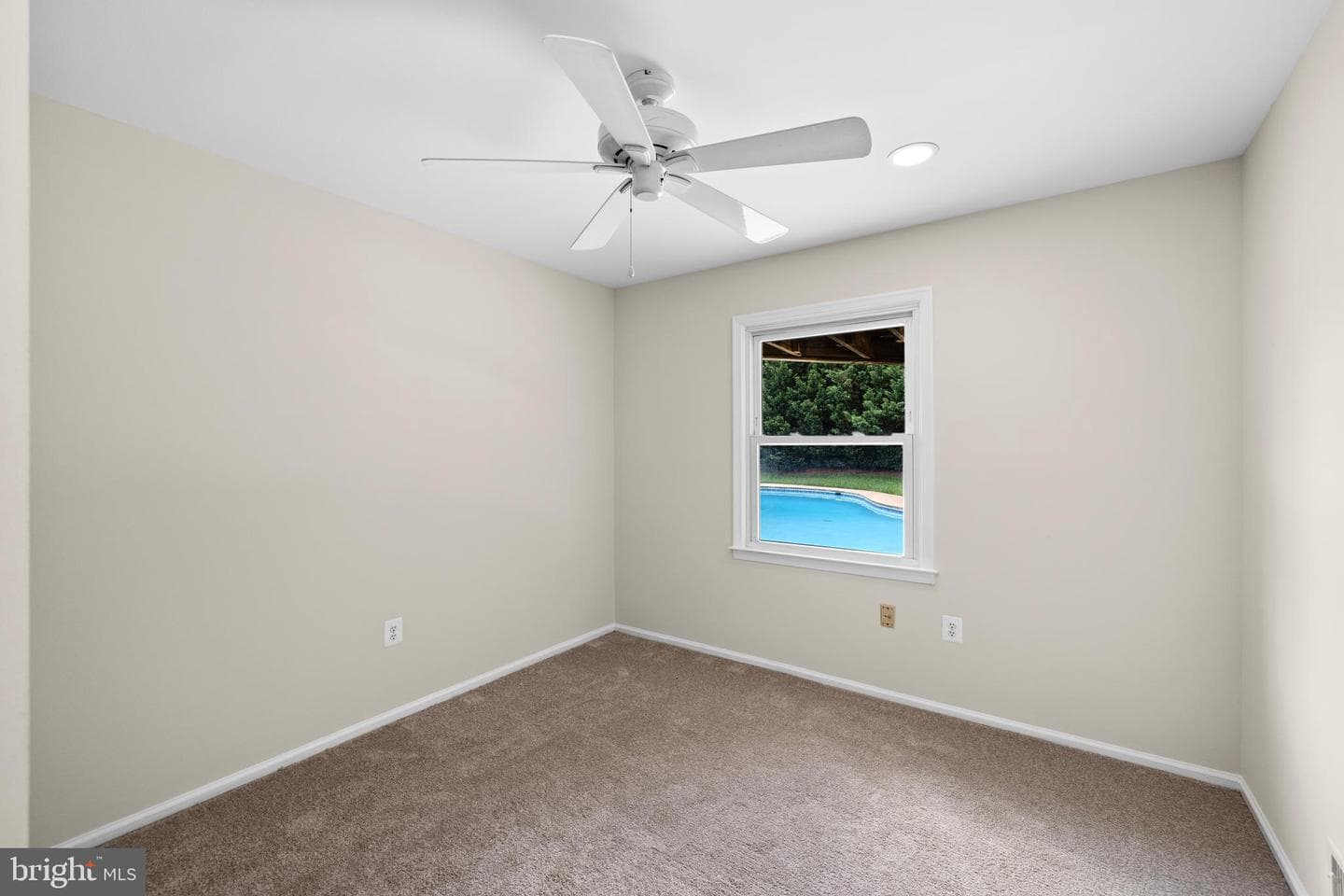9254 Garnet Court photo 17