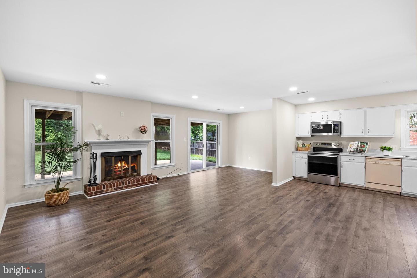 9254 Garnet Court photo 8