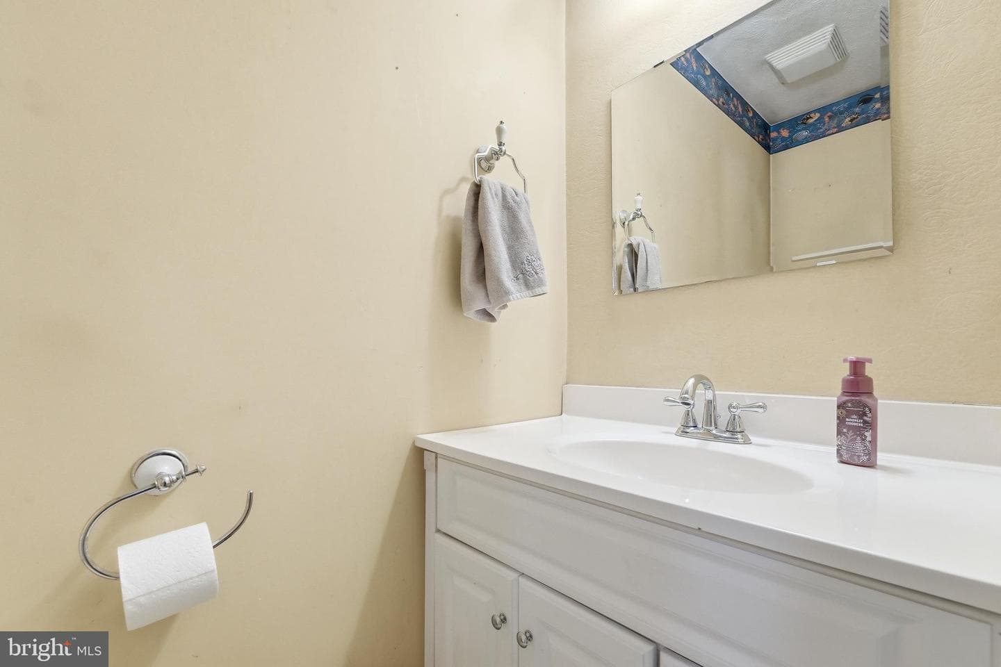 9045 Old Hickory Court photo 10