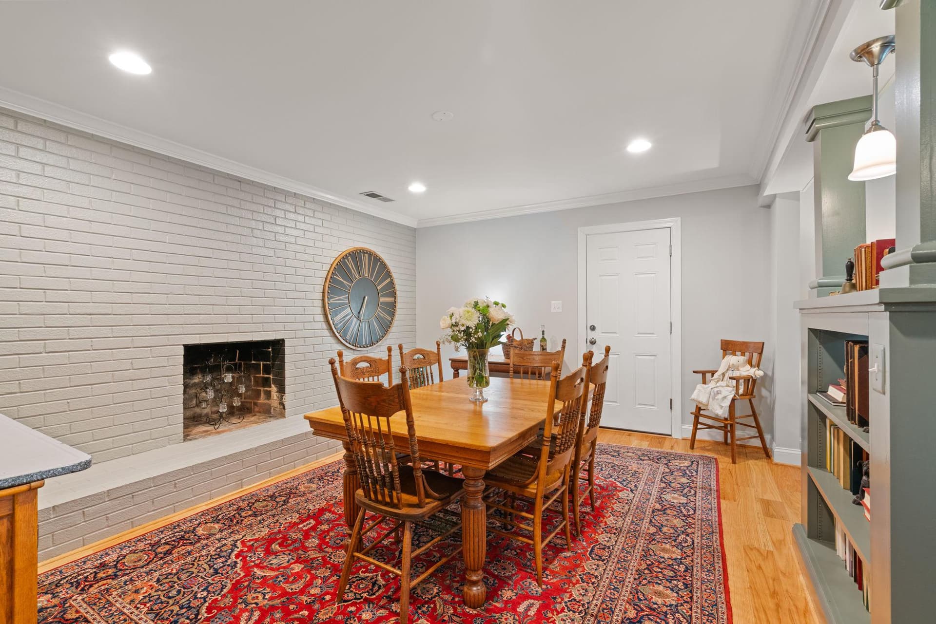 9405 Beauregard Avenue photo 13