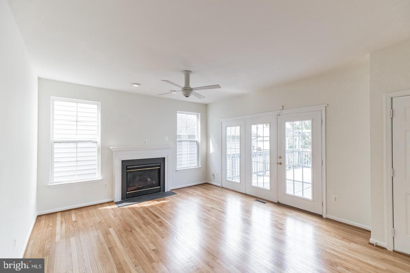8218 Warfield Street photo 7