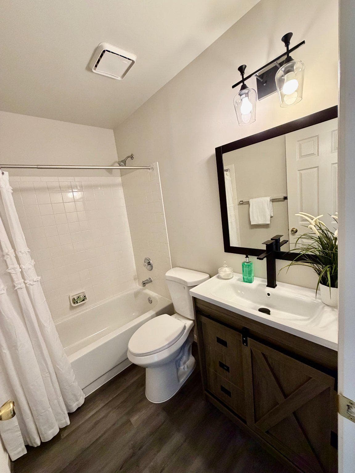 10245 Calypso Drive photo 22