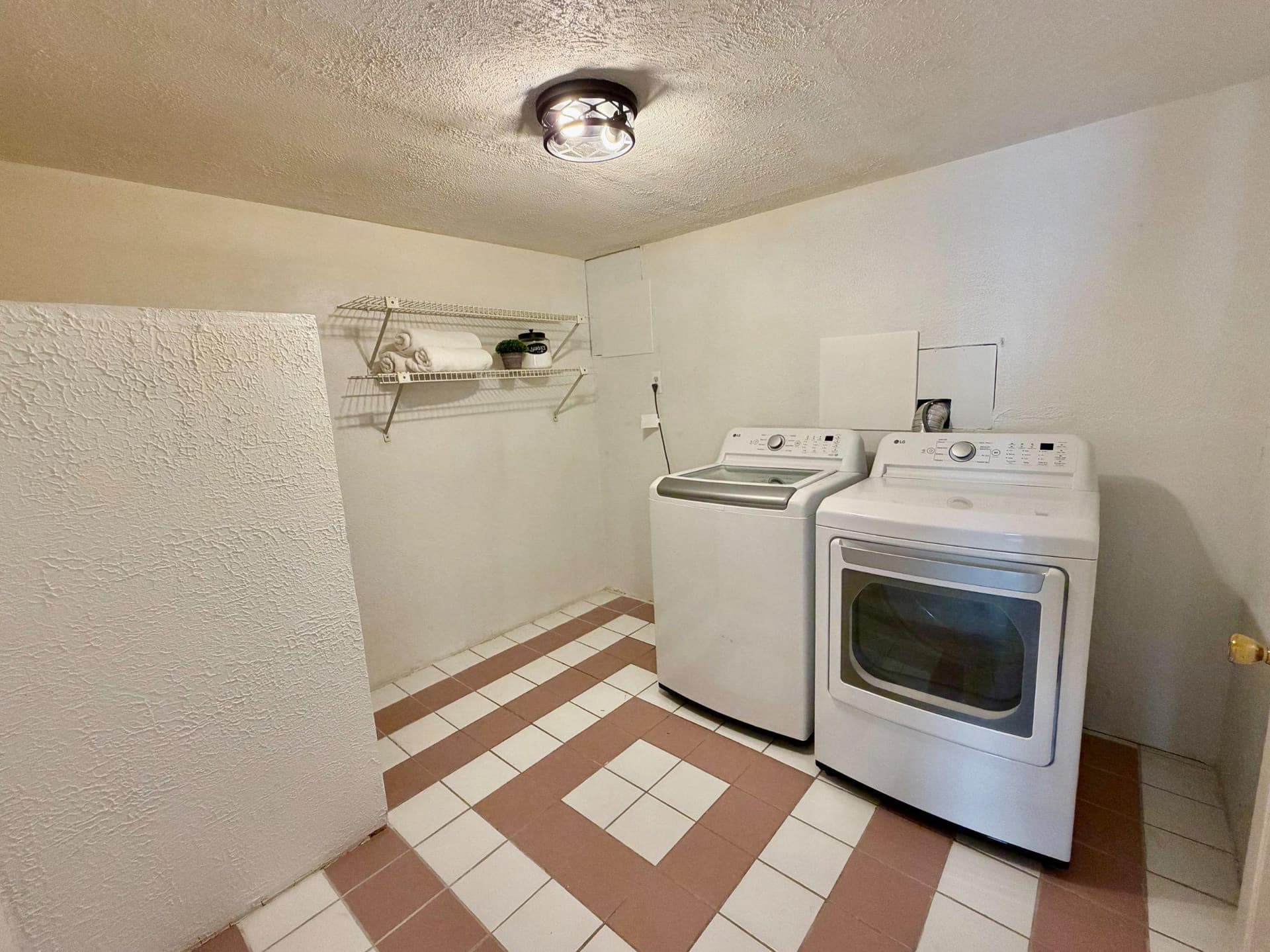 10245 Calypso Drive photo 27