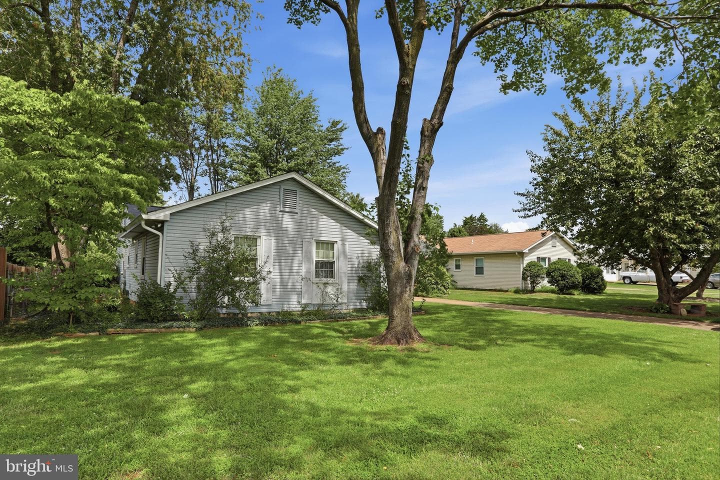 8916 Portner Avenue photo 6