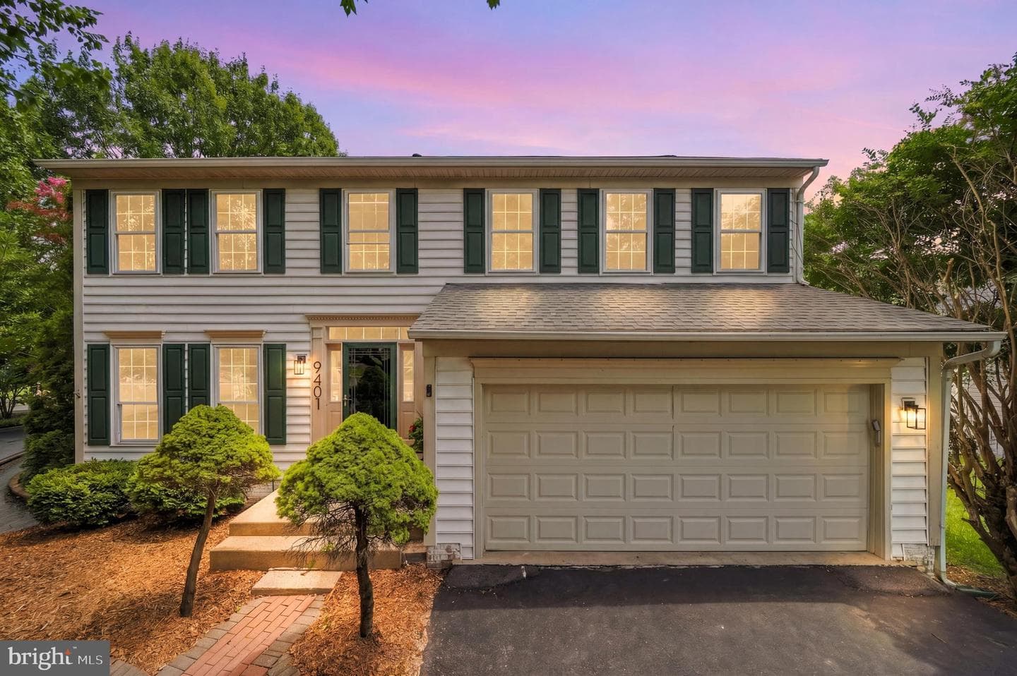 9401 Spice Glade Court photo 1