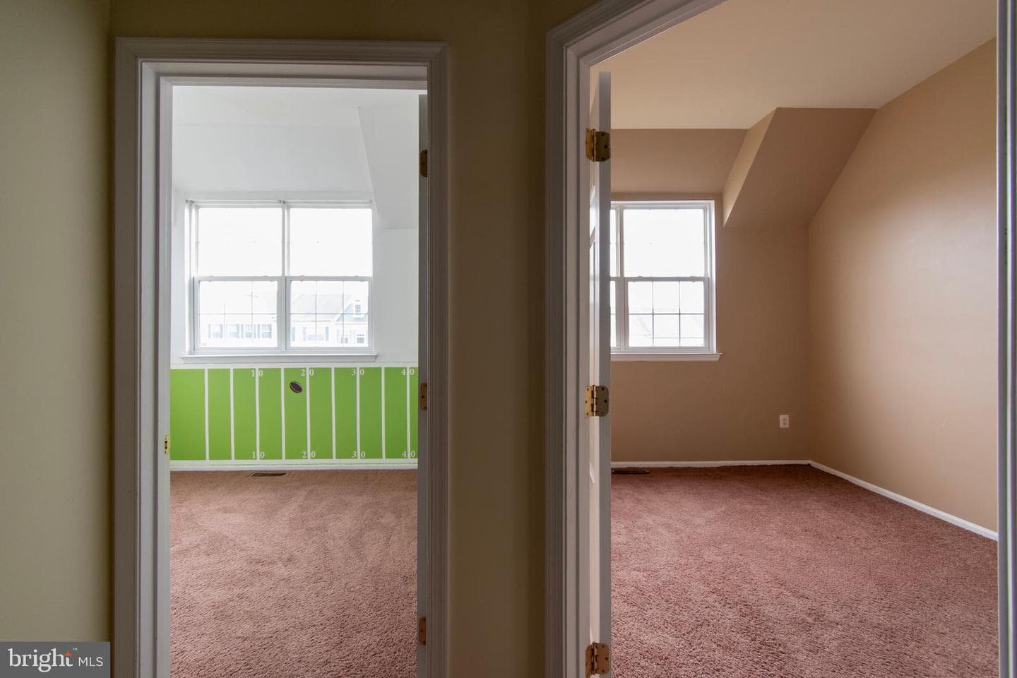 9514 Walker Way #28 photo 25