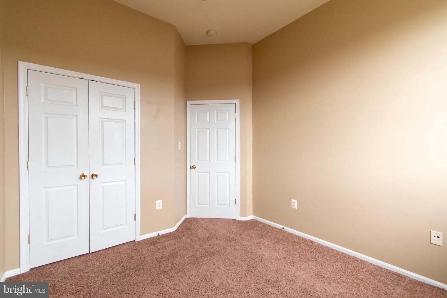 9514 Walker Way #28 photo 27