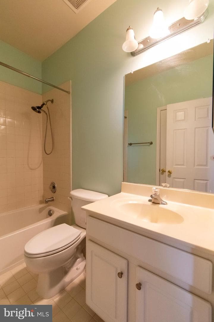 9514 Walker Way #28 photo 28