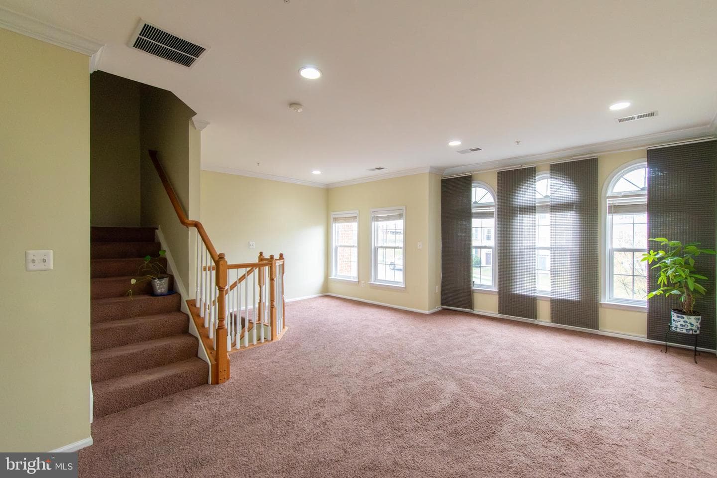 9514 Walker Way #28 photo 3