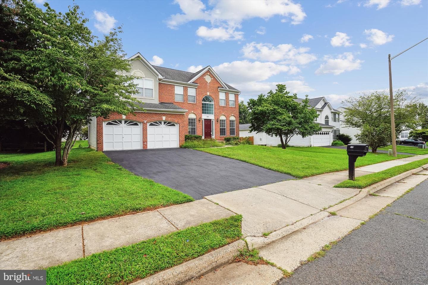 9183 Matthew Drive photo 2